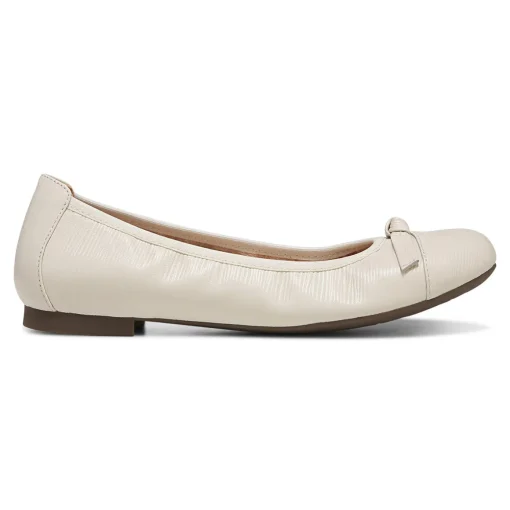 Amorie Flat (Wide)
