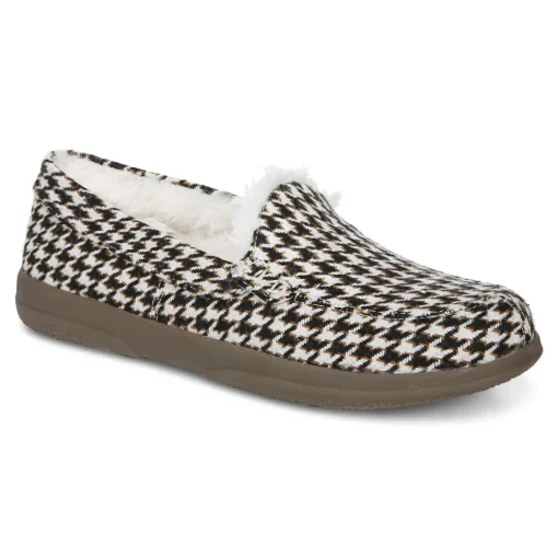 Lynez Slipper