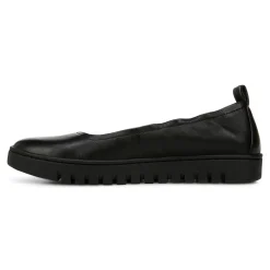 Uptown Ballet Flat (Wide)